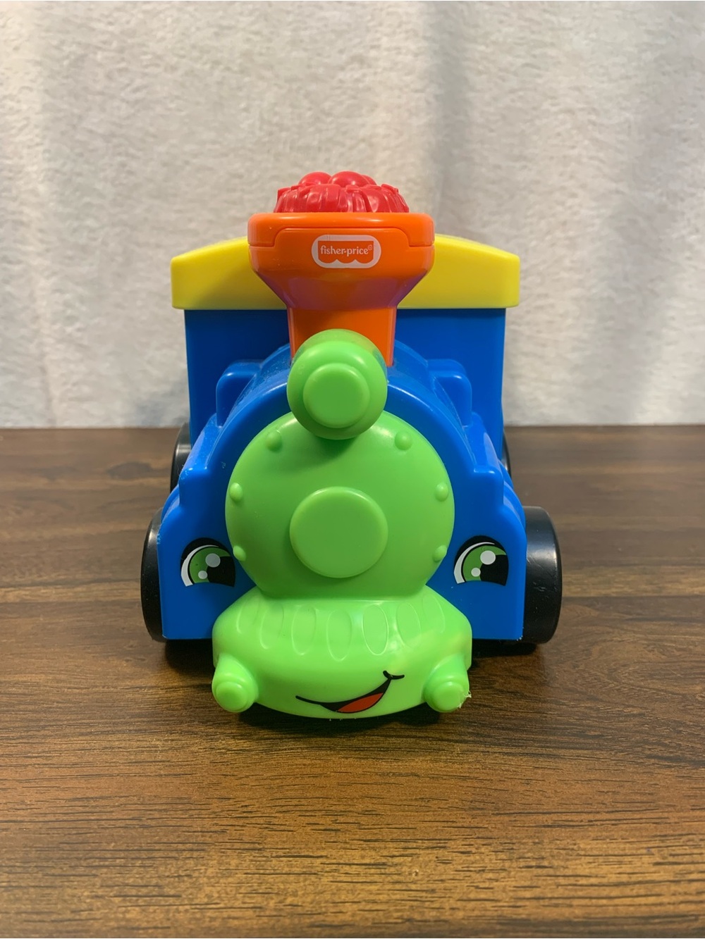 Fisher-Price Little People Blue, Green Turtle Fromt Train w/ Flatbed Cargo Car
